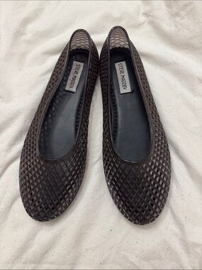 Pre-Owned Steve Madden Dark Brown Woven Slip-On Ballet Flats